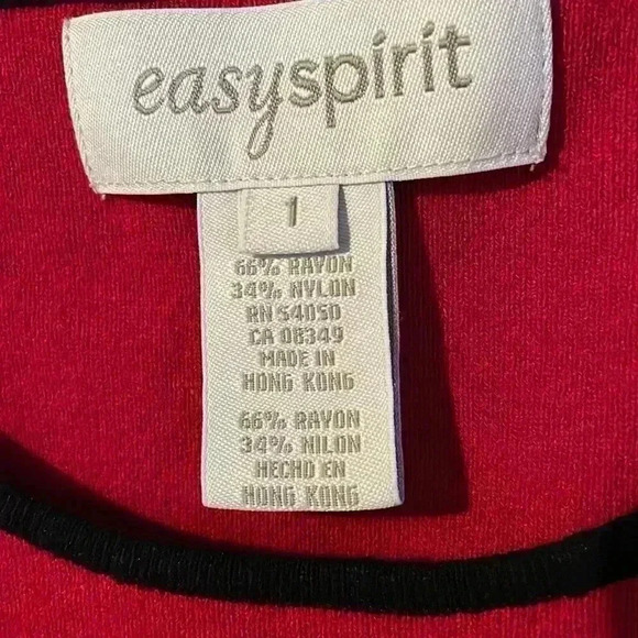 Easy Spirit 2-Piece Sweater - Picture 5 of 7